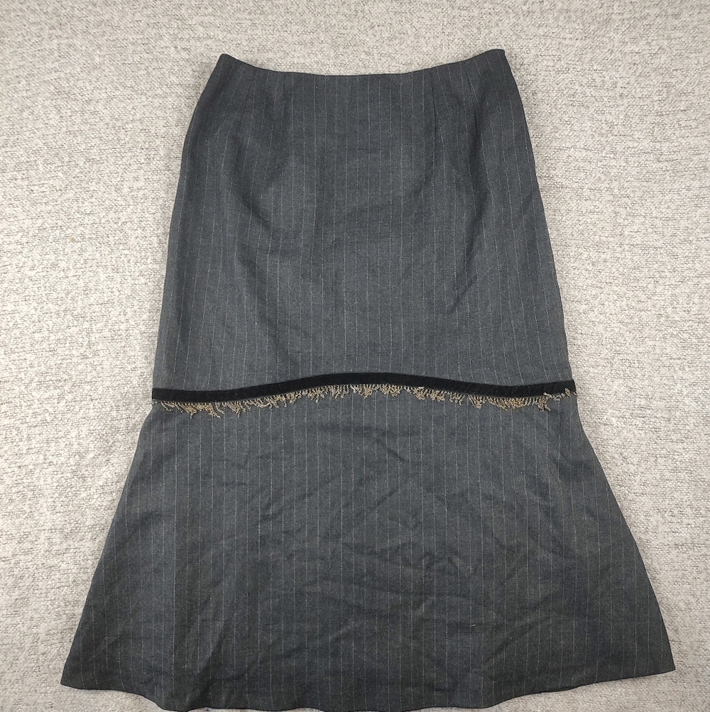 Harvey Bernard Women's Black Charcoal Pinstripe Midi Skirt Chain Trim 12